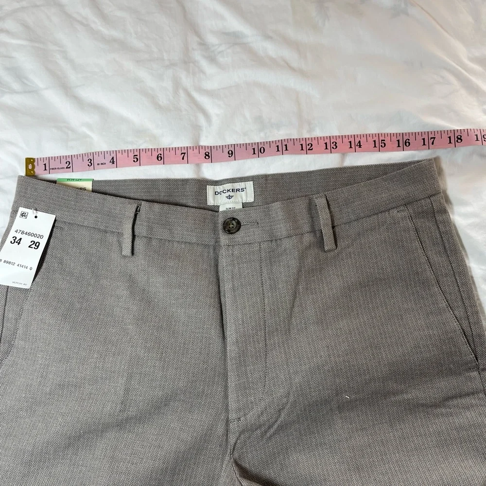 Dockers Gray Dress Pants Classic Flat-Front Design - Picture 7 of 11